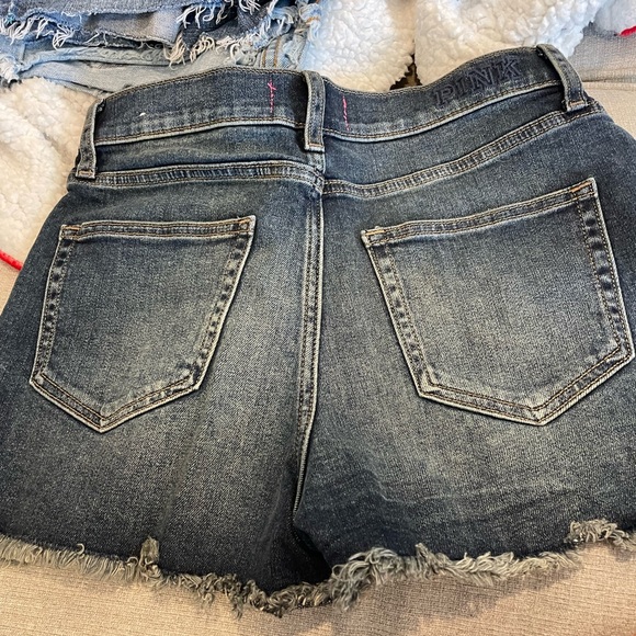 Denim shorts - Picture 4 of 4